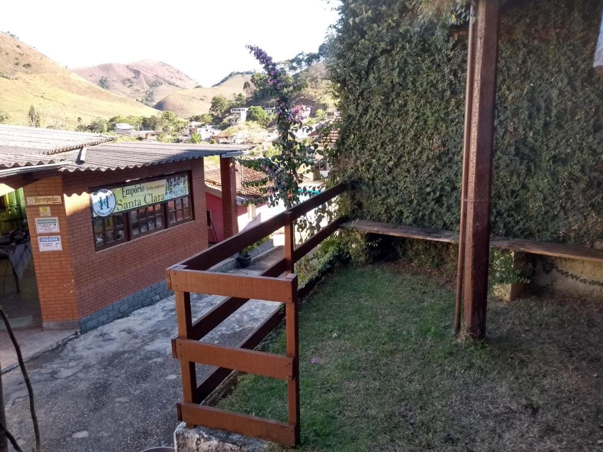 Pousada Hospedaria Santa Clara Santa Rita de Jacutinga Eksteriør billede